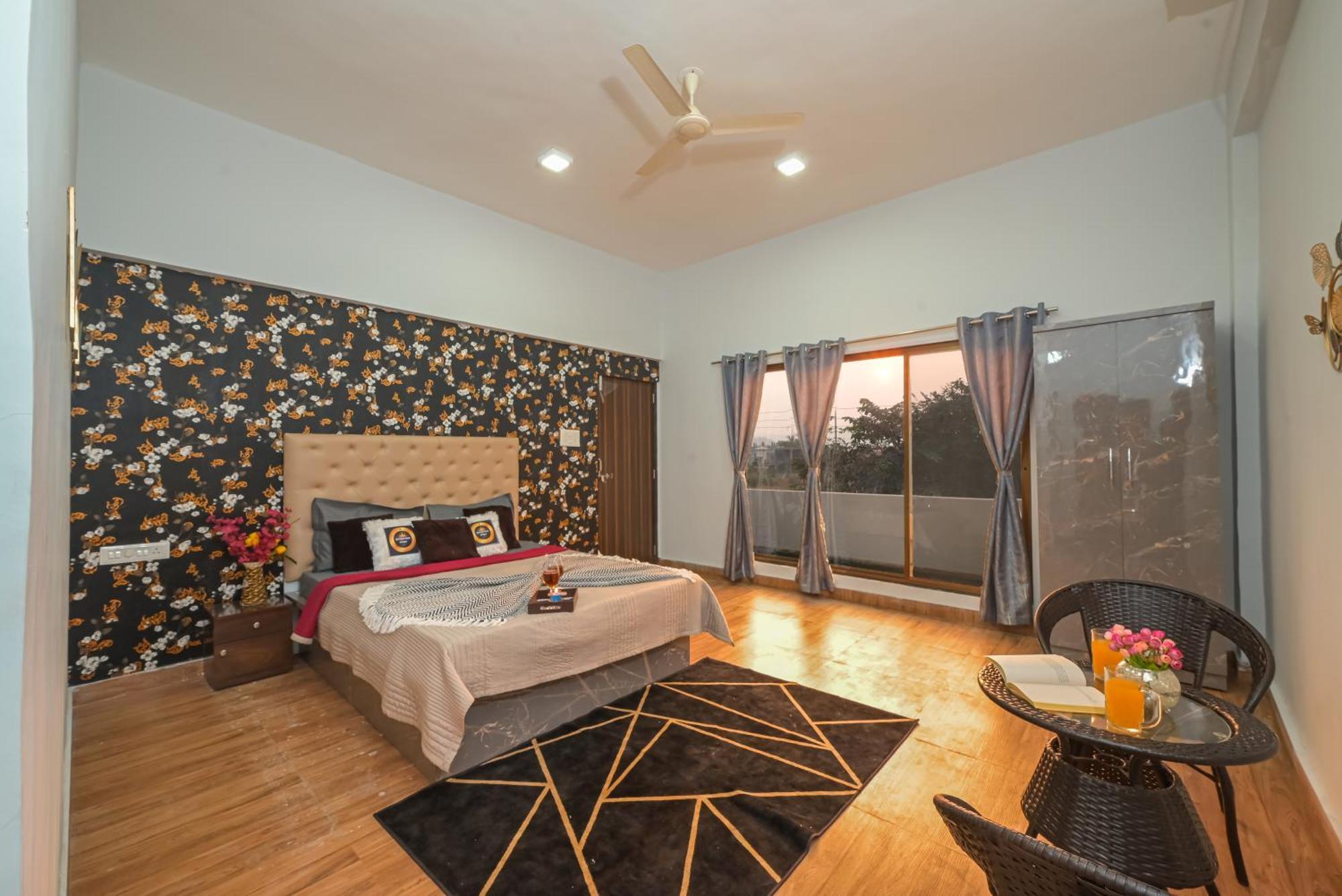 Ll Empyrean Stay II Luxury Ll Celestial Unicorn Villa Ll 3Bhk Ll Ac Ll Private Big Pool Ll 罗纳瓦拉 外观 照片