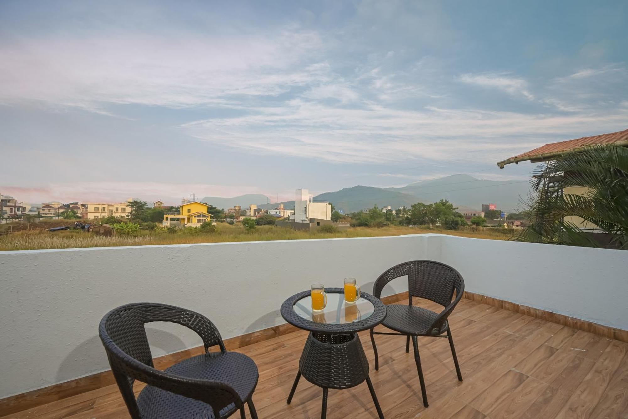 Ll Empyrean Stay II Luxury Ll Celestial Unicorn Villa Ll 3Bhk Ll Ac Ll Private Big Pool Ll 罗纳瓦拉 外观 照片